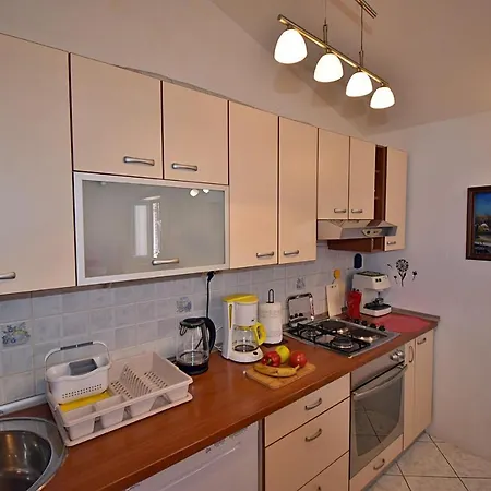 Apartment Diana Banjole