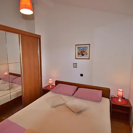 Diana Apartment *
