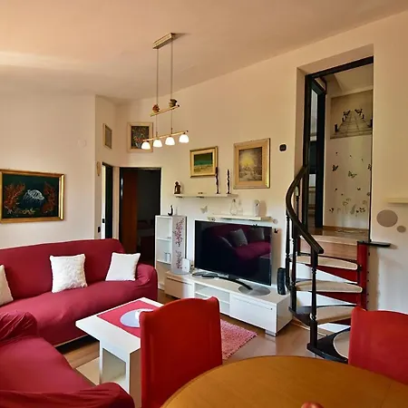 Apartment Diana Banjole